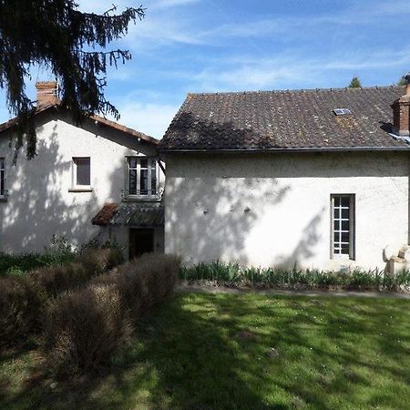 L'Esquilon Chambre D'Hote Bed & Breakfast Thiat Dış mekan fotoğraf