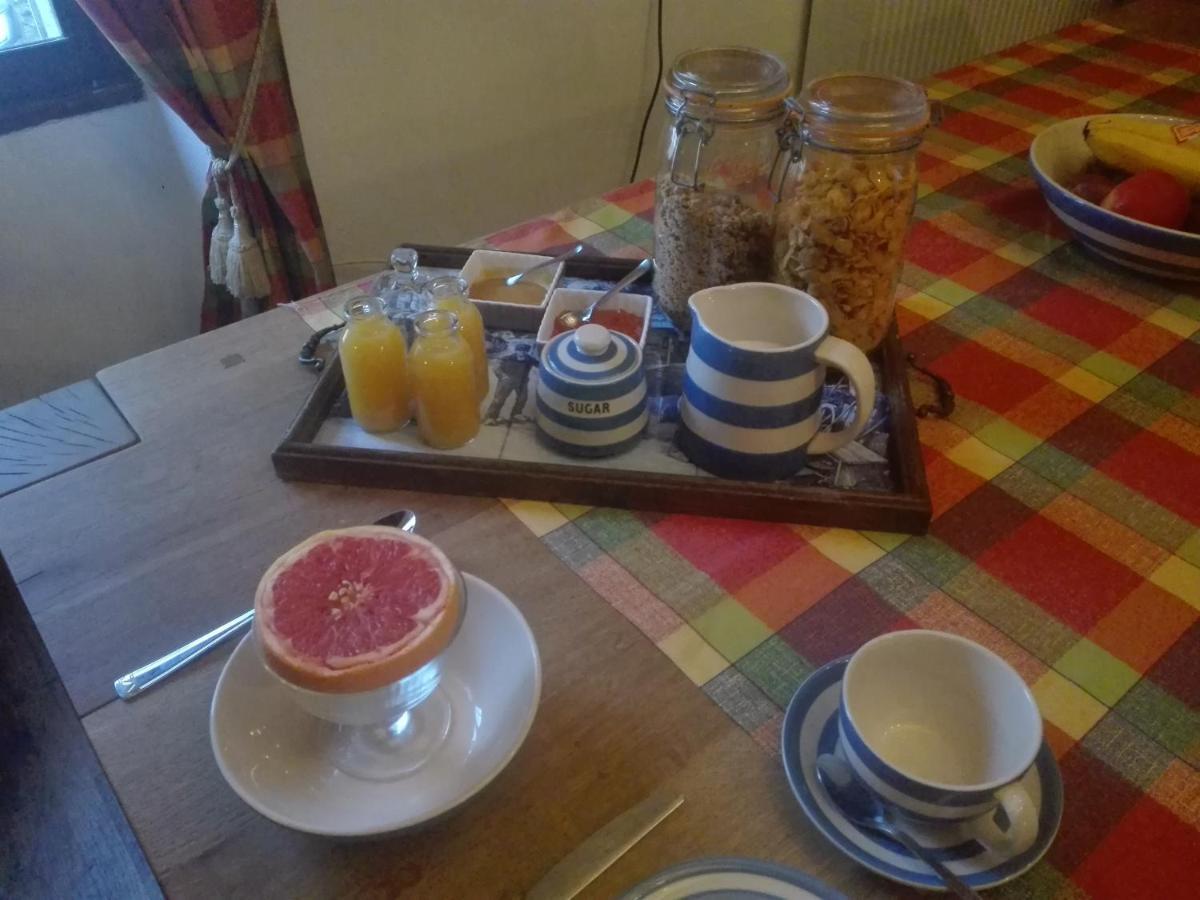 L'Esquilon Chambre D'Hote Bed & Breakfast Thiat Dış mekan fotoğraf